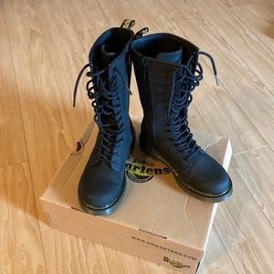 Dr Martens kids tall boots